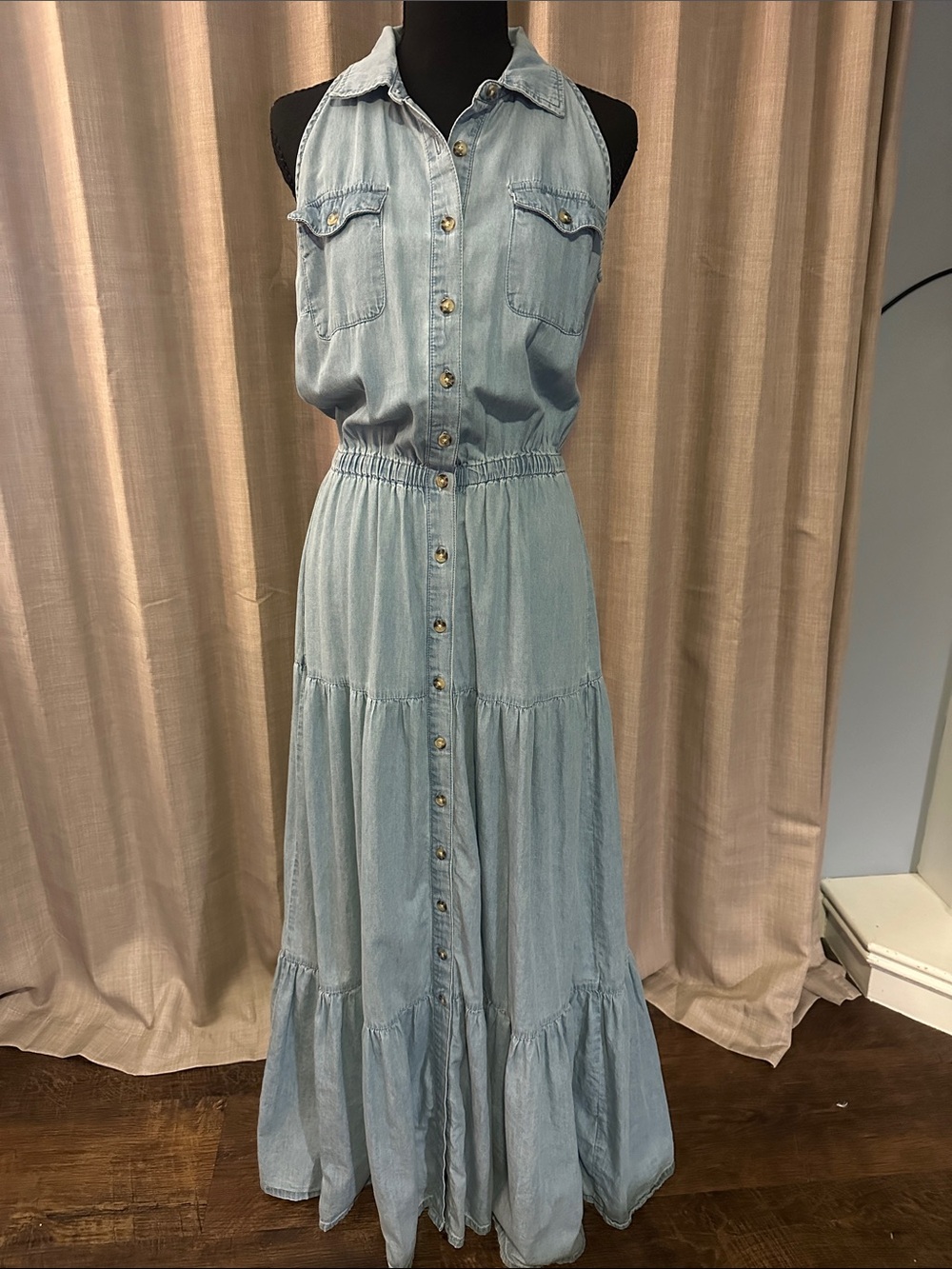 VENUS Light Blue Sleeveless Denim Maxi Dress - Picture 2 of 4